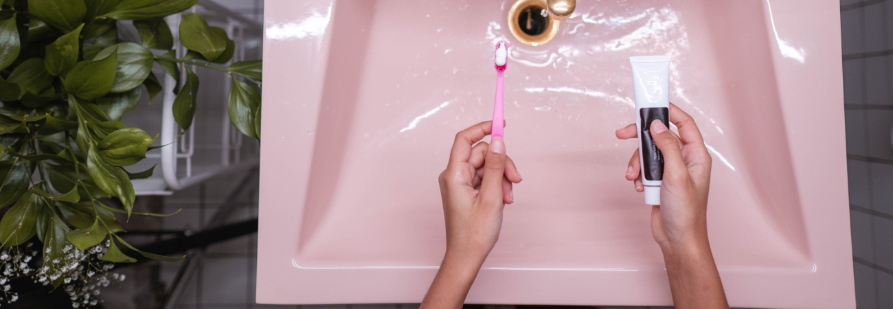 Afták a szájban: előfordulás, okok, kezelés